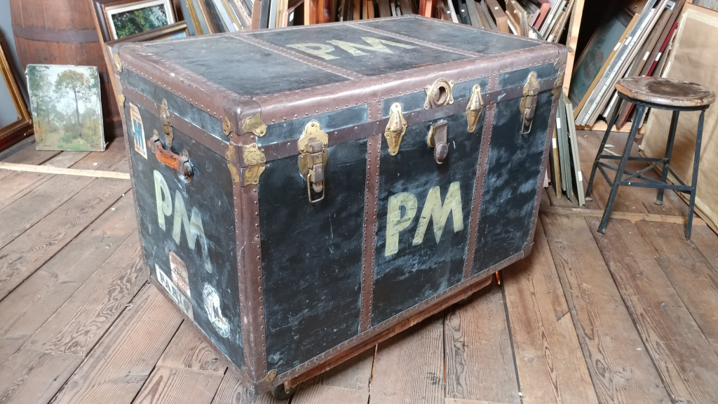 Paul Manship trvel trunk