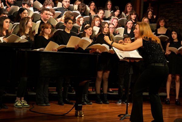Conductor Becca Kenneally with the Rockport Public School Chorus